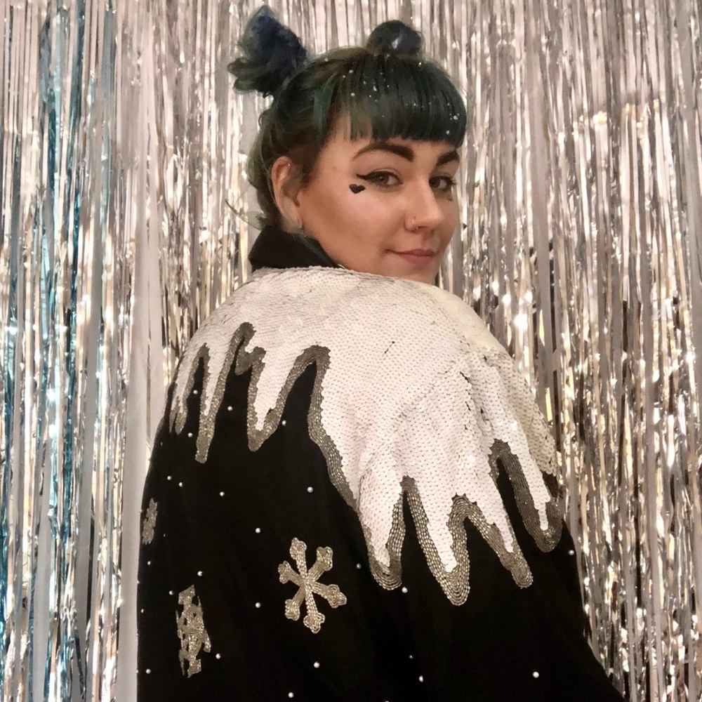 Festive jacket - Picture 3 of 4